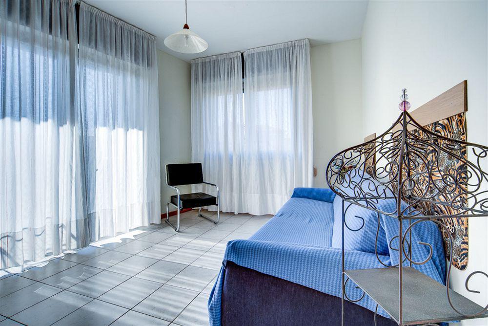 Residence Le Corniole Ареццо Экстерьер фото